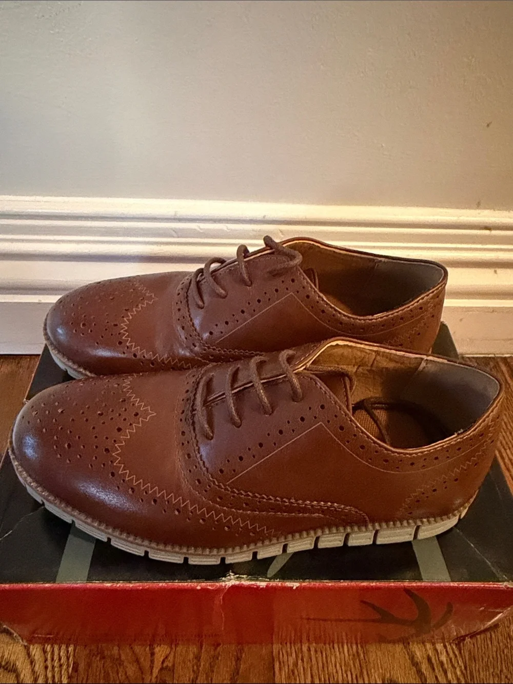 Boys size 2 Brown Brogue Oxfords